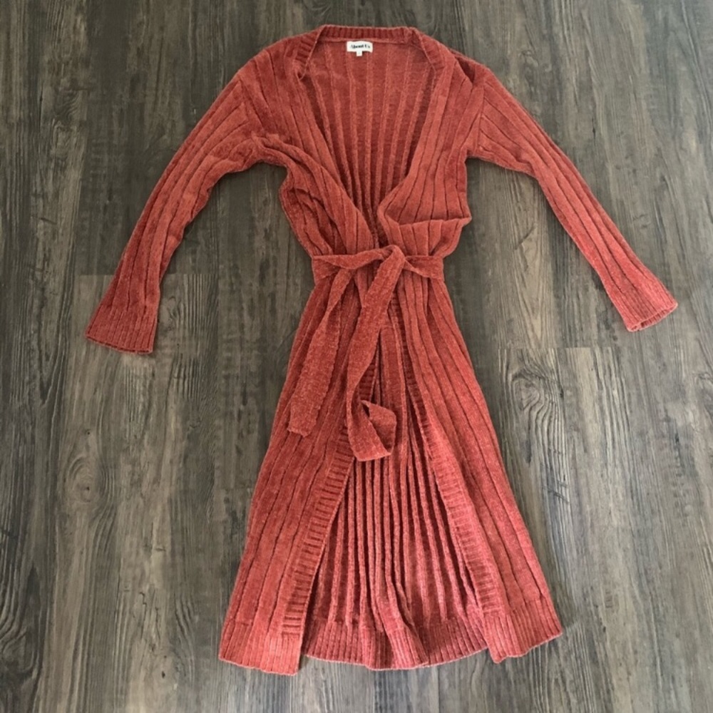 ABOUT US burnt orange velvet duster